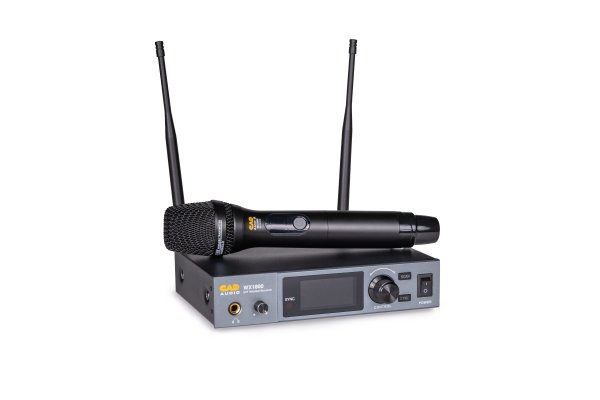 CAD WX1800HH True Diversity UHF Wireless Handheld Microphone System