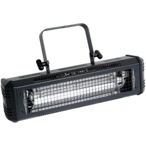 750 W DMX STROBE