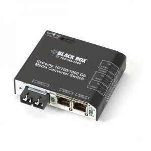 Extreme Media Converter Switch, 10-/100-/1000-Copp