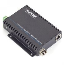 PoE Industrial Gigabit Ethernet Media Converter, S