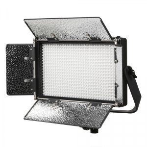 Rayden Daylight Half x 1 LED Light