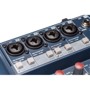 Soundcraft NOTEPAD-12FX