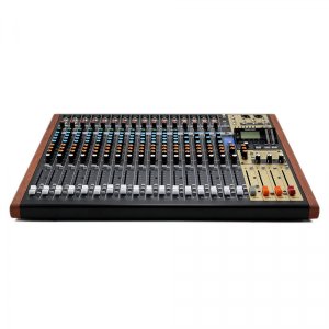 24 Track Digital Multitrack Recorder