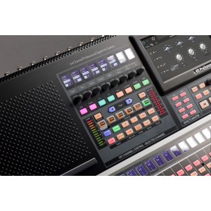 64-channel/43-bus digital console/recorder/interfa