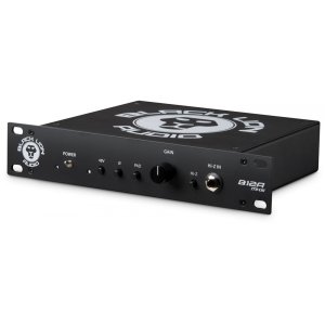 Half-rack American-styled preamp