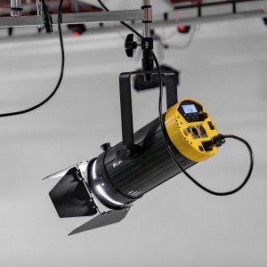 Helia 4" Fresnel 150W Bi-Color LED Light w/ DMX