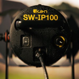 Stryder IP54 Water Resistance 100 Watt 5600K Light