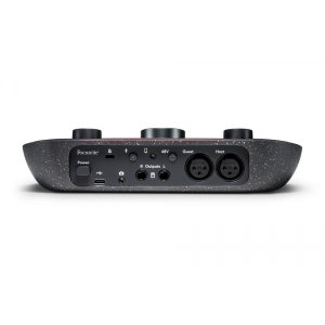Podcasting Interface for Recording Host and Guest