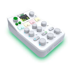 DESKTOP LIVE STREAMING MIXER