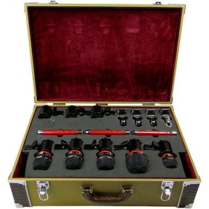 Retro tweed case with alligato