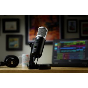 USB-C Compatible Microphone with StudioLive voice effects processing