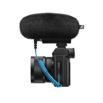 Highly directional on-camera shotgun microphone