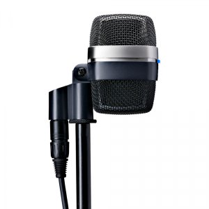 AKG D12 VR