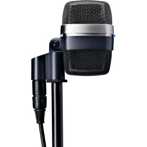 AKG D12 VR