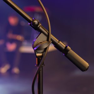 Production-Grade Mic Stand with Tripod Base and Telescoping Boom Arm