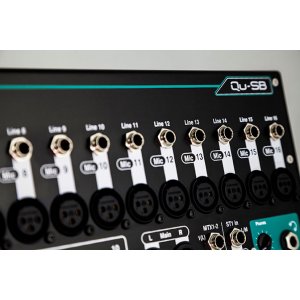 Portable 18 in / 14 out Digital Mixer