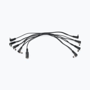 Eight-Plug Daisy Chain