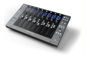 SSL UF8 DAW Controller