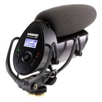 Camera-mount shotgun microphone w/integrated flash