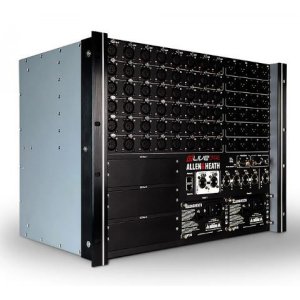 dLive S5 Surface & DM48 MixRack, in flight cas
