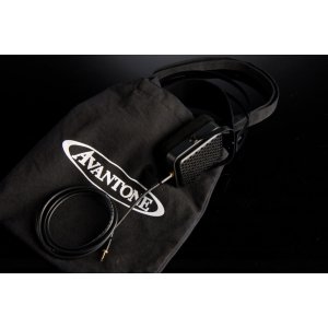Reference-grade Open-back headphones w/Planar driv